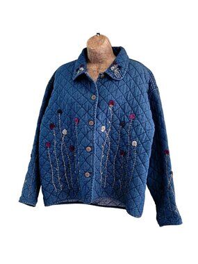 Vtg cottagecore Quilted with Floral Embroidery Button front chambray jacket